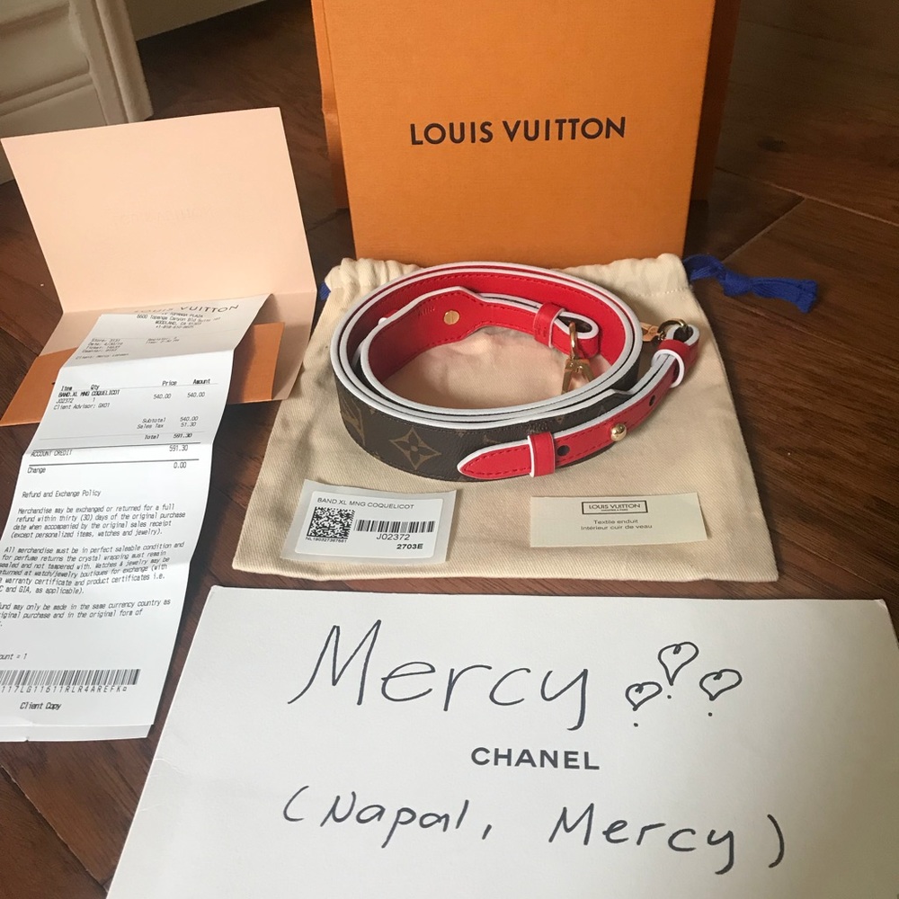SOLD!Authentic LV Bandouliere XL strap in mono/red